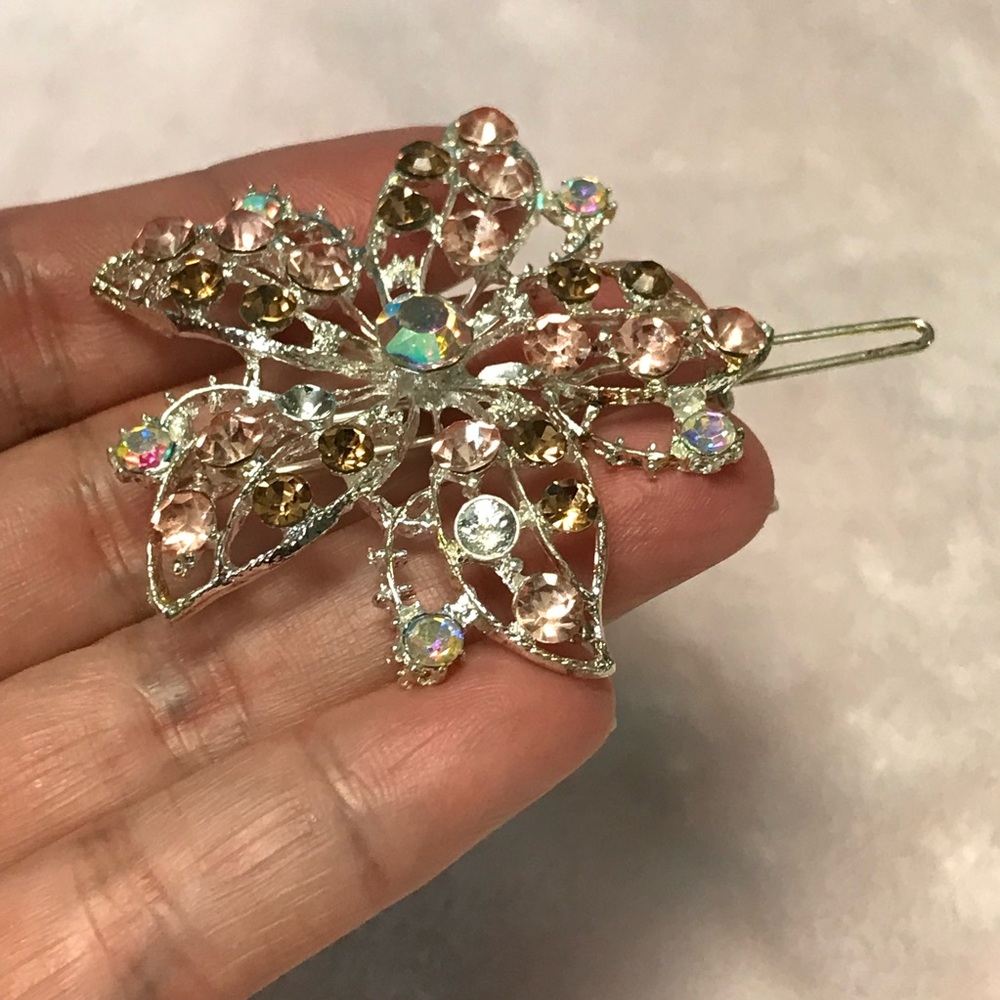 ✨✨5/$10✨✨ Multicolor Beads rhinestones Hair Clip Accessory New without Tags - Picture 6 of 7